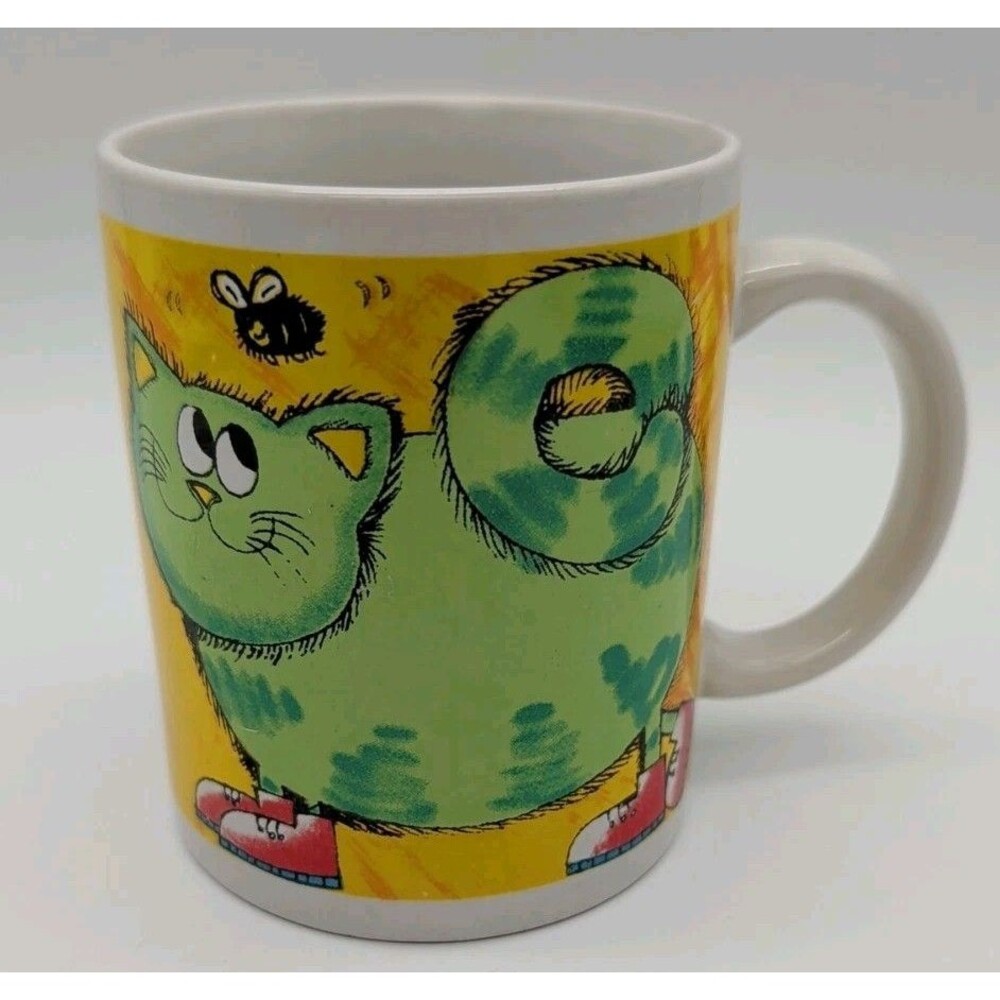 Vtg SEI Mug Green Cat Red Shoes Black &White Kitty Bee Fat Funny Cat Lady